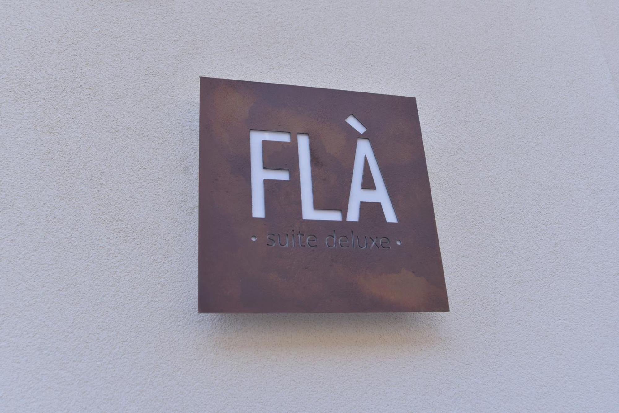 Fla' Suite Deluxe Terrasini Exterior foto